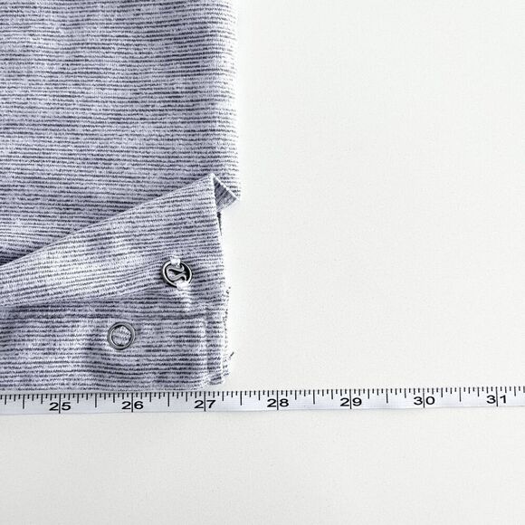 Lululemon Athletica Women's Vinyasa Infinity Scarf Snap Button Stripe Gray - Picture 5 of 6